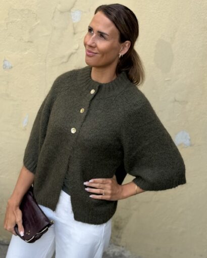 Neo Noir Benuta Fluffy Kitten Cardigan Army