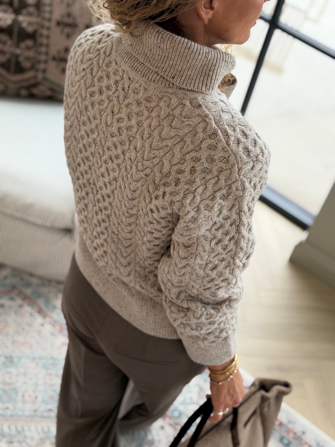 Selected Femme Wland LS Knit Cable Roll Neck Birch/NEPS – Kabelstrikket genser i ullblanding