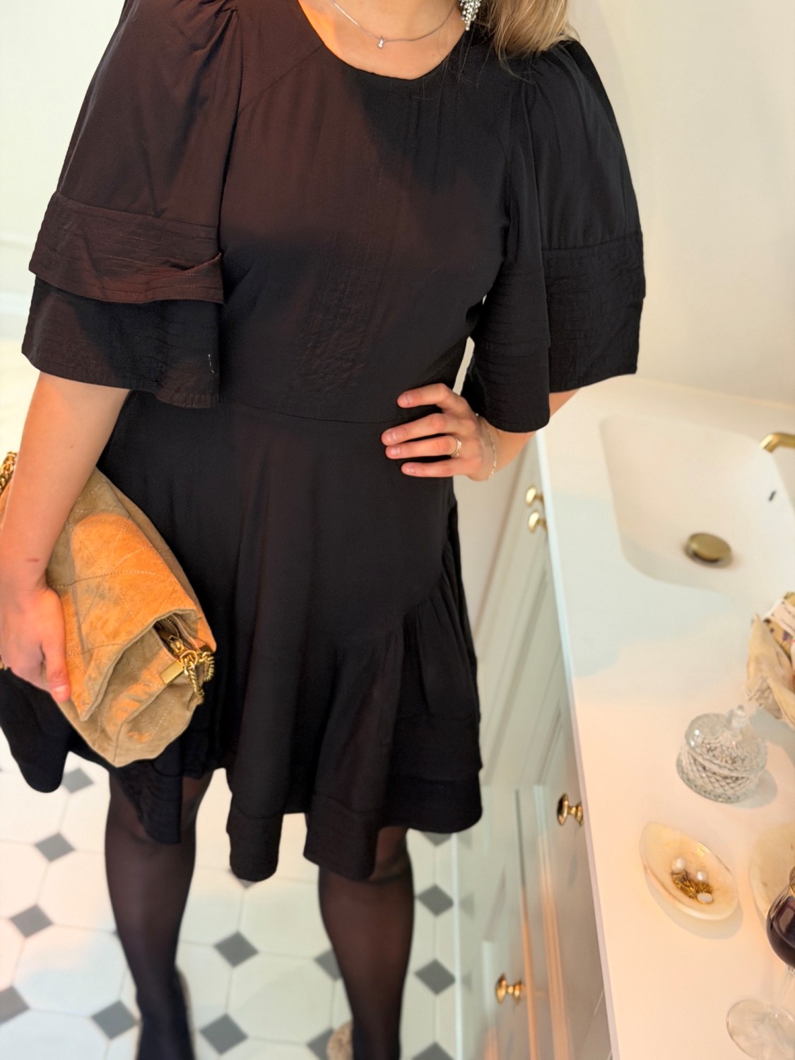 Y.A.S Malou 2/4 Dress Black – Sort kjole til hverdag og fest - Bilde 3