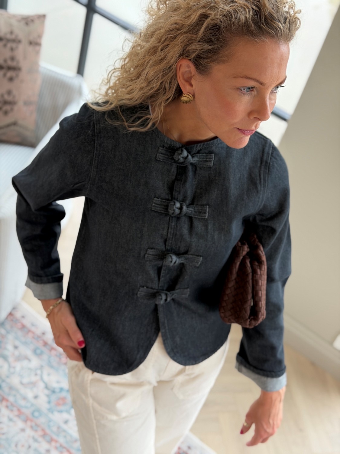 Selected Femme Bara-Bora Denim Shirt Dark Grey Denim – Denimjakke med døffelknepping