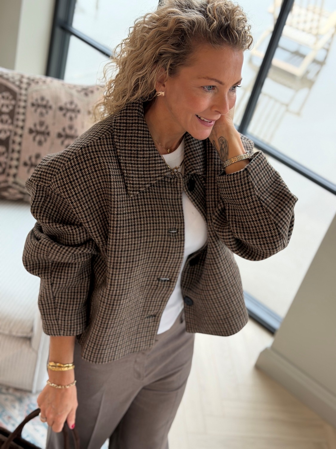 Grace & Mila Arthur Jacket Coffee – Kort rutete ulljakke