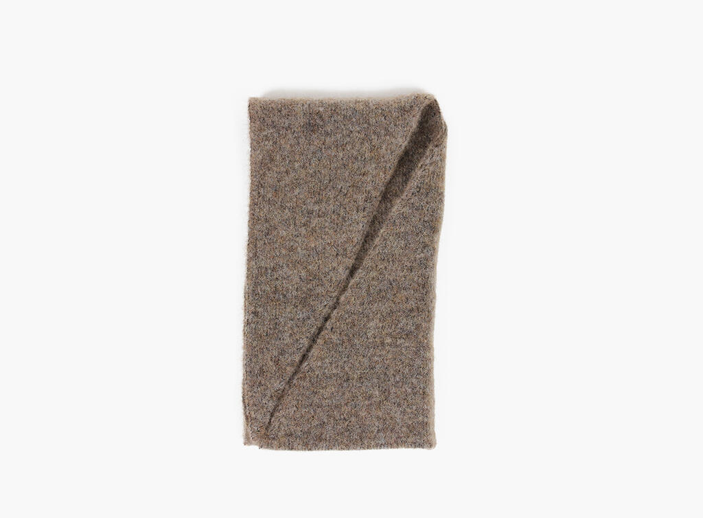 Nohr Gabriella Wool Mohair Triangle Tan – Trekantskjerf i ull & mohair