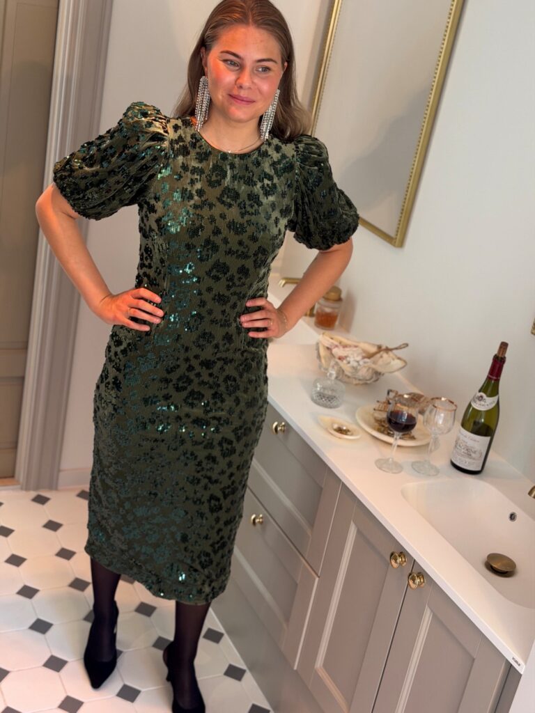 Y.A.S Sofie Sequin Midi Dress Chive – Grønn paljettkjole til fest