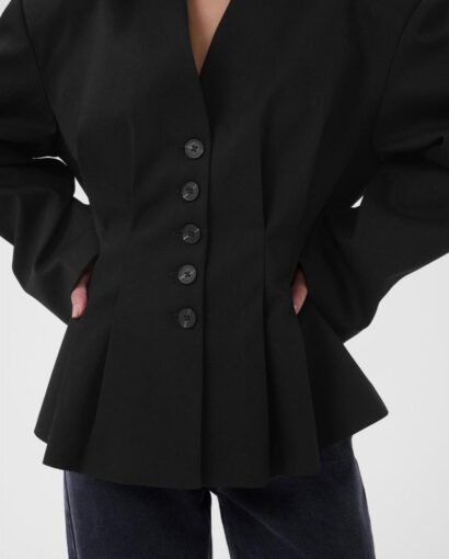 My Essential Wardrobe Evelina Shaped Blazer Black