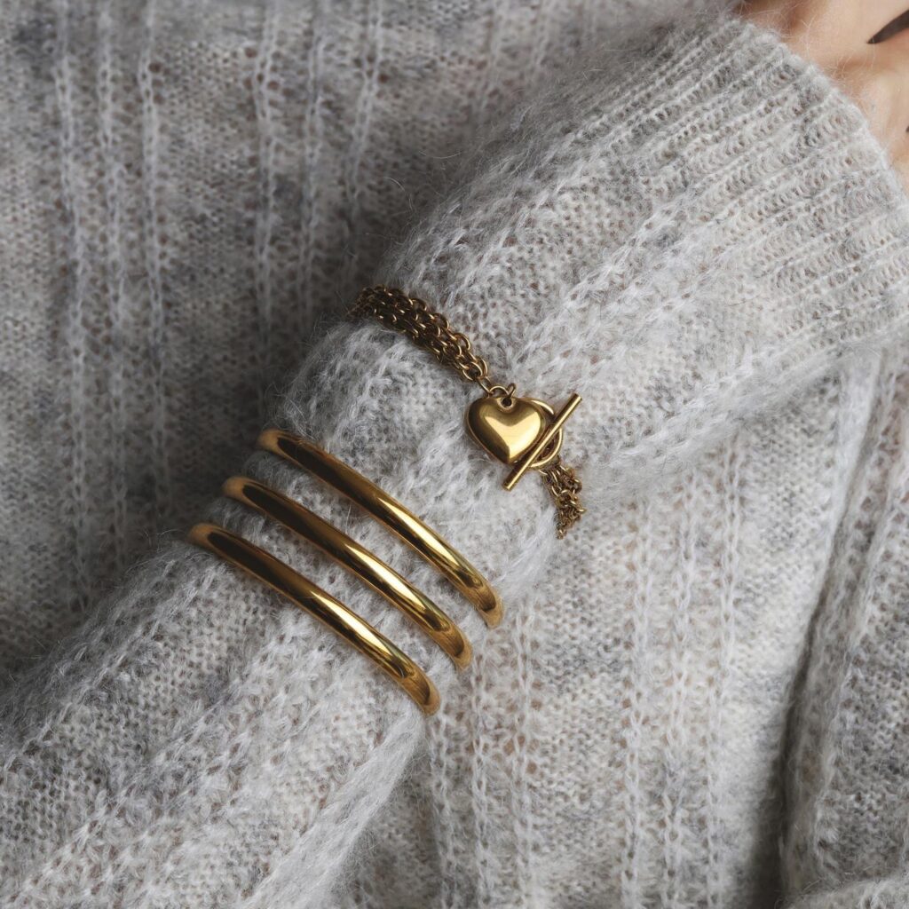 Timi Of Sweden Emilia Heart Chain Bracelet