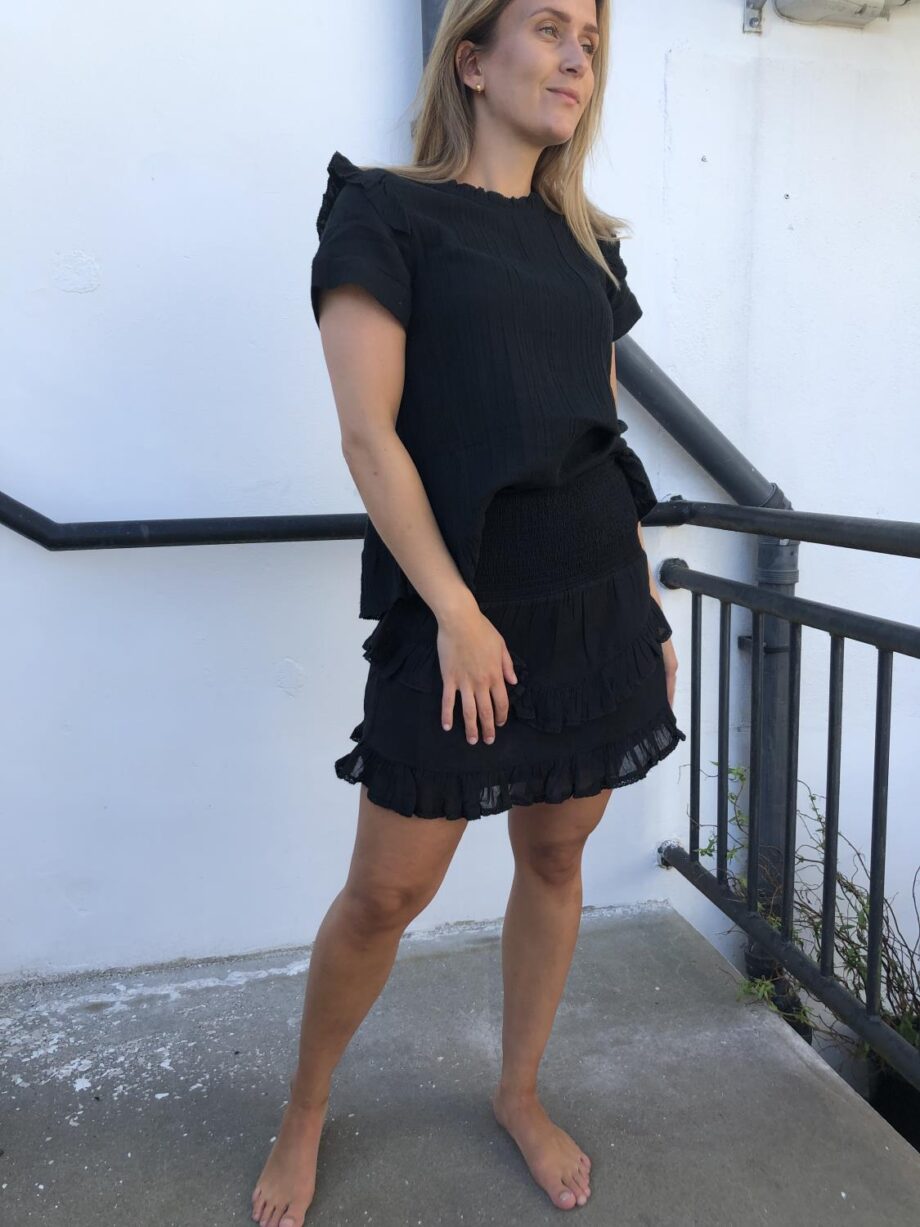 Line Solid Skirt