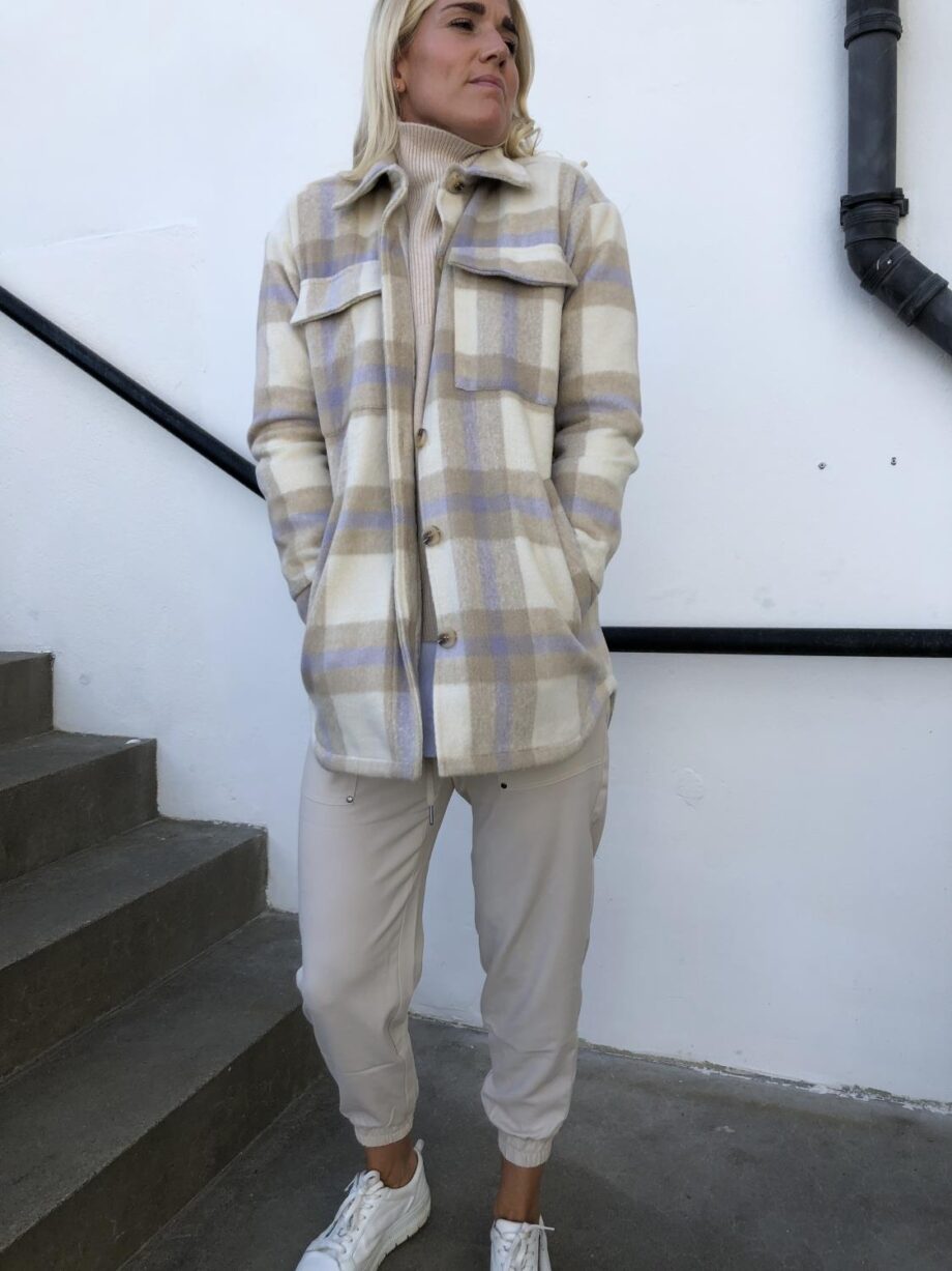Pike Light Jacket Lavender