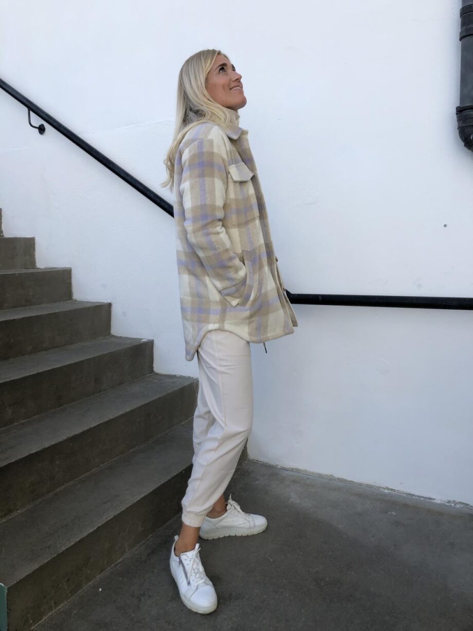Pike Light Jacket Lavender