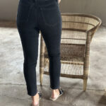 Tomorrow Denim Hepburn Mom Original black