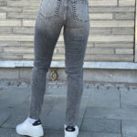 Tomorrow denim Hepburn HW Mom Vintage Grey