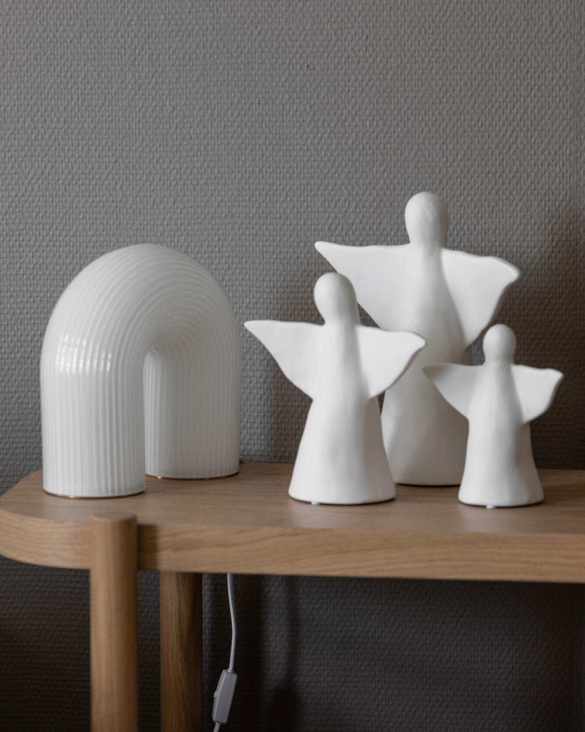 Søgne Home Engel Hvit Medium